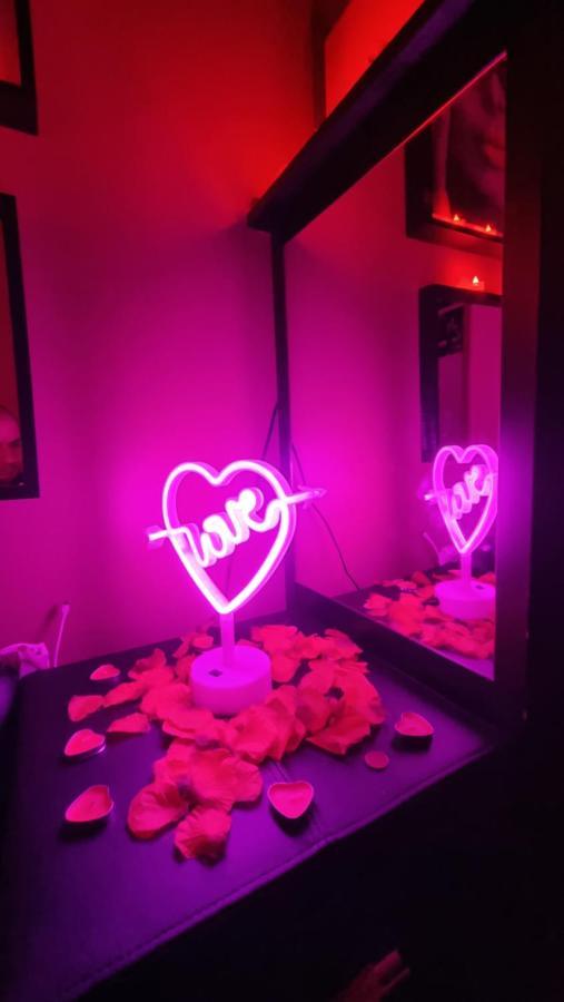 Love Room Sexy Love Cosy Lib Proche Centre Gare A Pied Aulnay-sous-Bois Exteriör bild